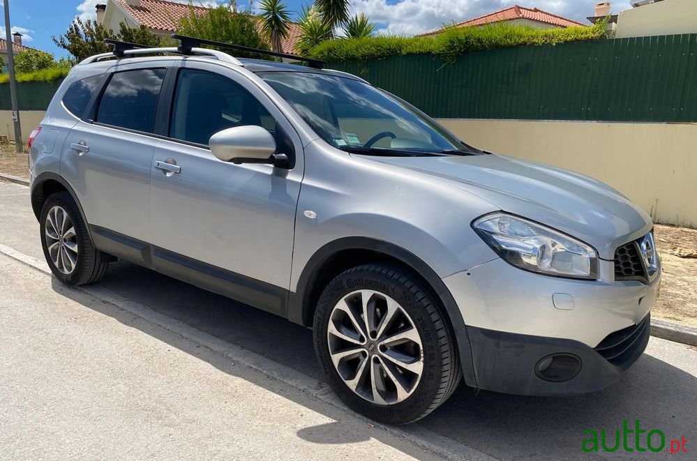 2013' Nissan Qashqai +2 1.6 Dci 360 S&S photo #2