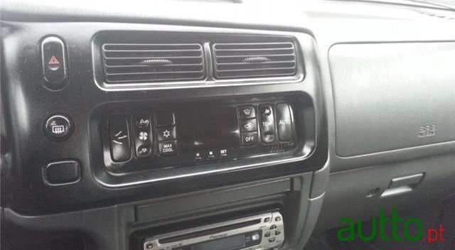 2003' Mitsubishi L 200 photo #5