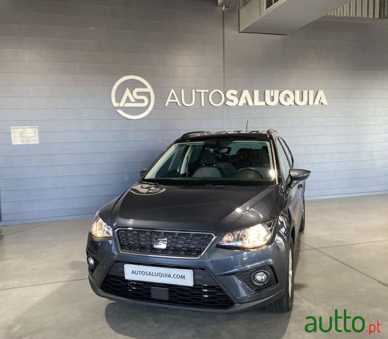 2021' SEAT Arona photo #1