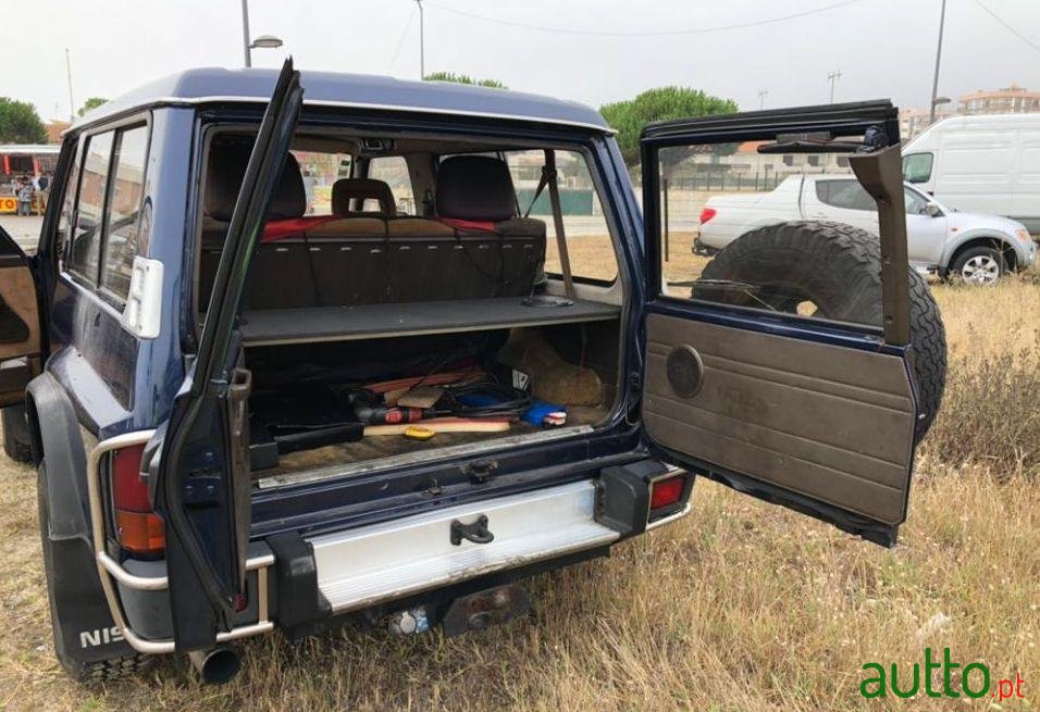 1991' Nissan Patrol photo #3