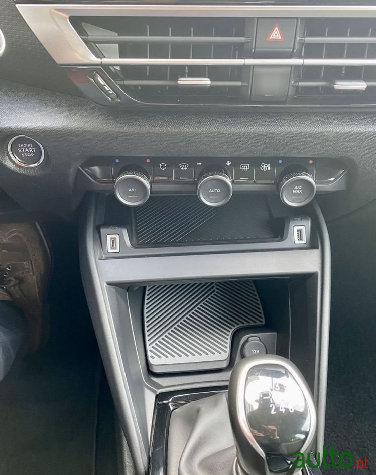 2022' Citroen C4 photo #6