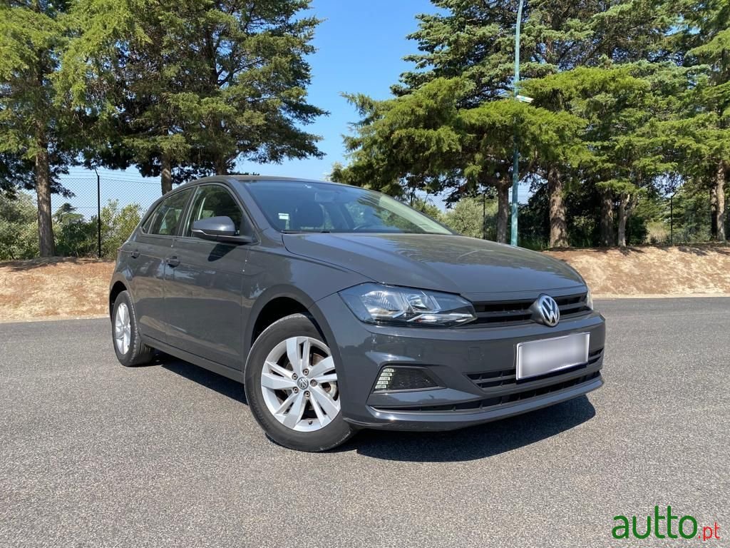 2019' Volkswagen Polo photo #1