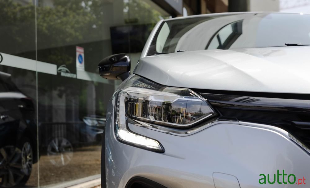 2021' Renault Captur 1.0 Tce Intens photo #6