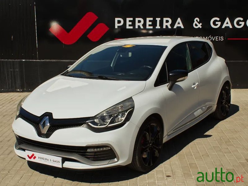 2014' Renault Clio photo #1