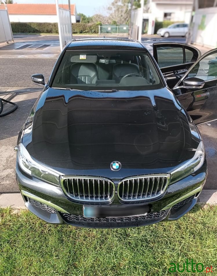 2019' BMW Série 7 photo #2