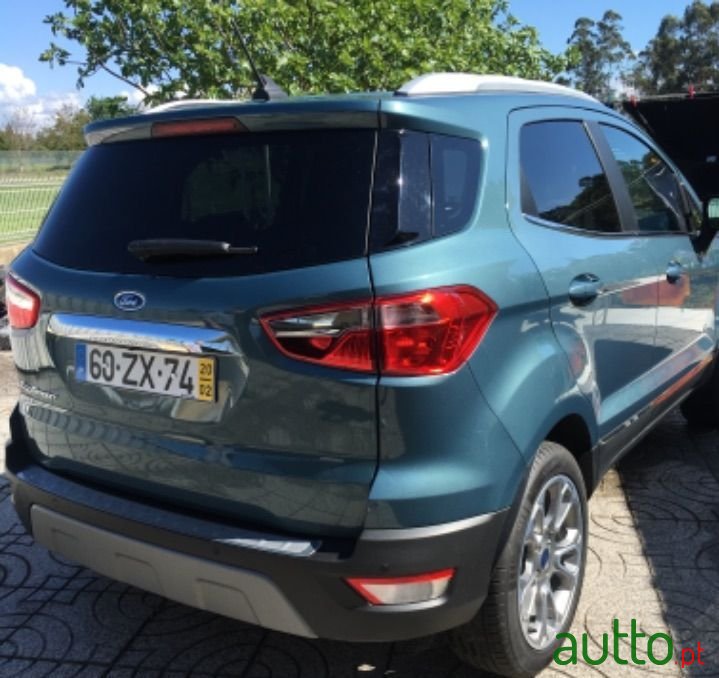 2020' Ford Ecosport photo #3