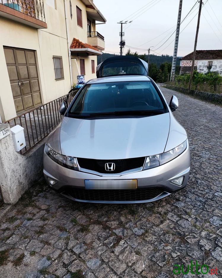 2010' Honda Civic 1.4 I-Vtec Comfort photo #1