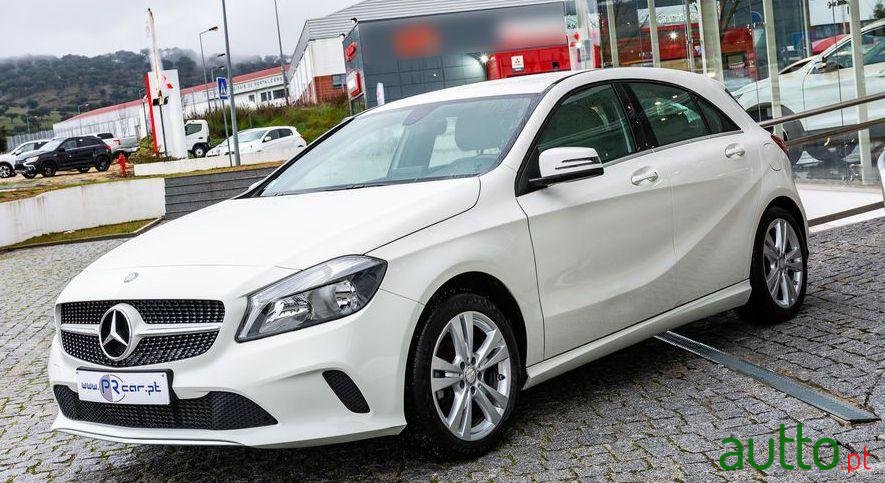 2016' Mercedes-Benz A-180 photo #3