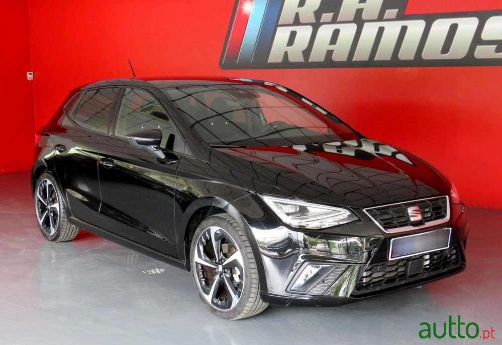 2022' SEAT Ibiza 1.0 Tsi Fr photo #3