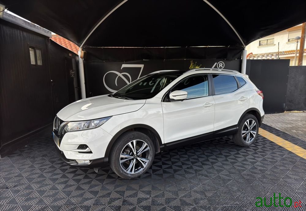 2019' Nissan Qashqai 1.3 Dig-T Tekna Premium photo #2