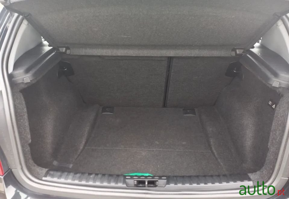 2009' BMW 118 photo #6