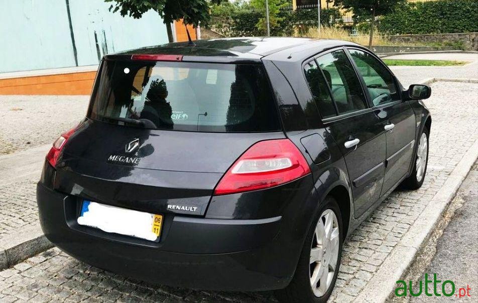 2006' Renault Megane photo #4