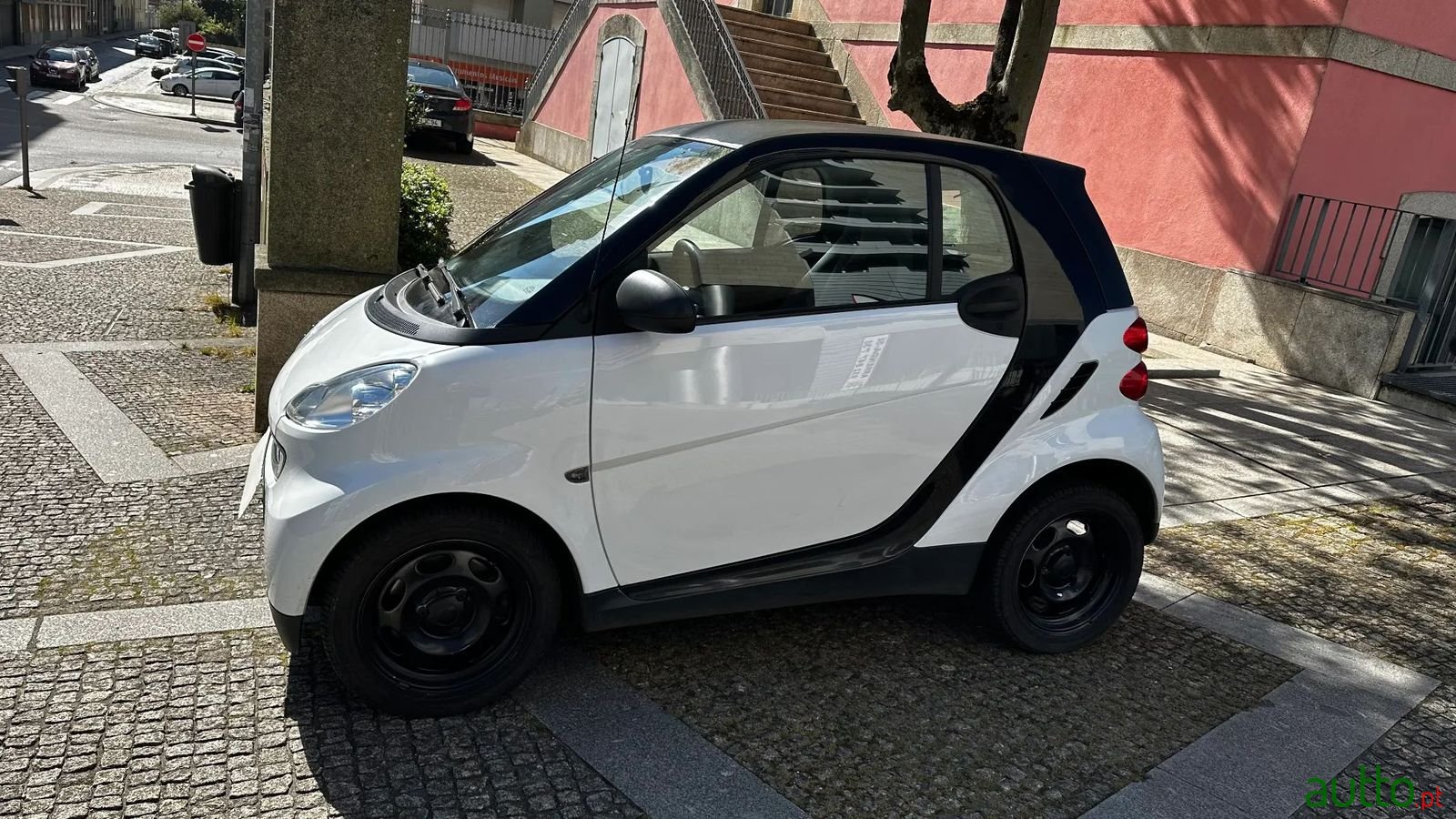 2012' Smart Fortwo photo #2
