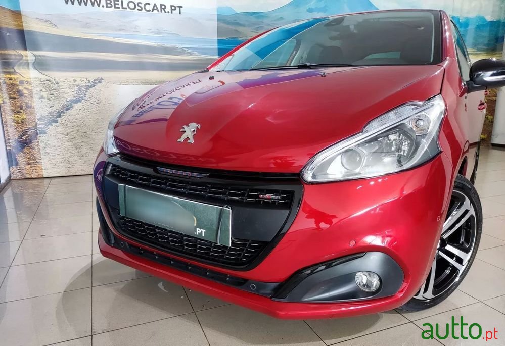 2018' Peugeot 208 photo #2