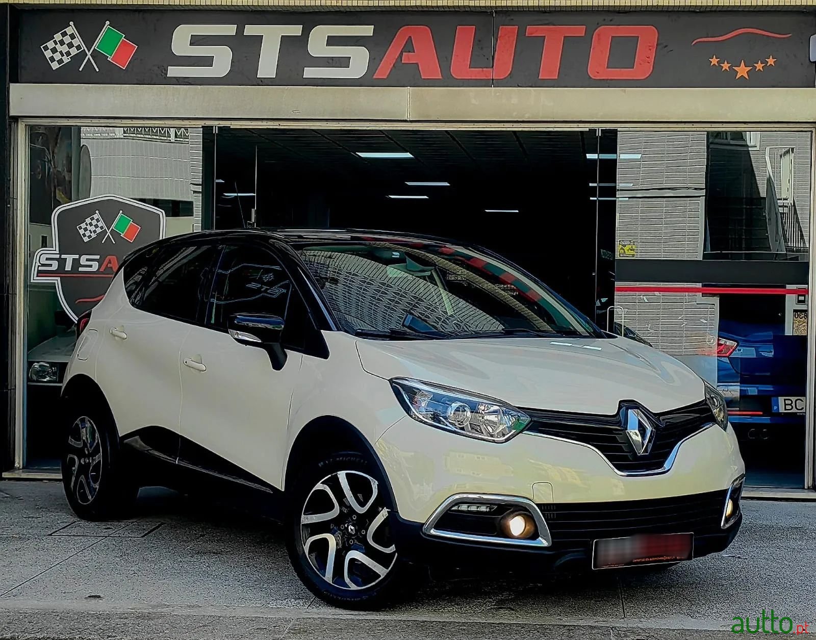 2014' Renault Captur photo #2