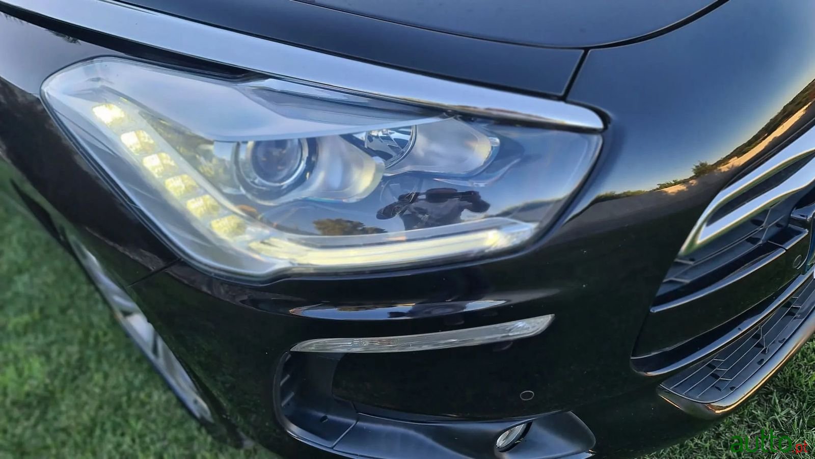 2013' Citroen DS5 photo #6