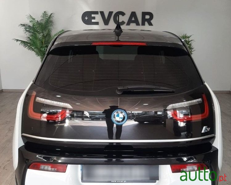 2019' BMW Série I 120Ah photo #6