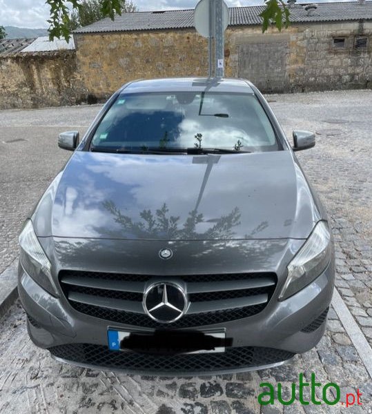 2014' Mercedes-Benz 180 photo #2
