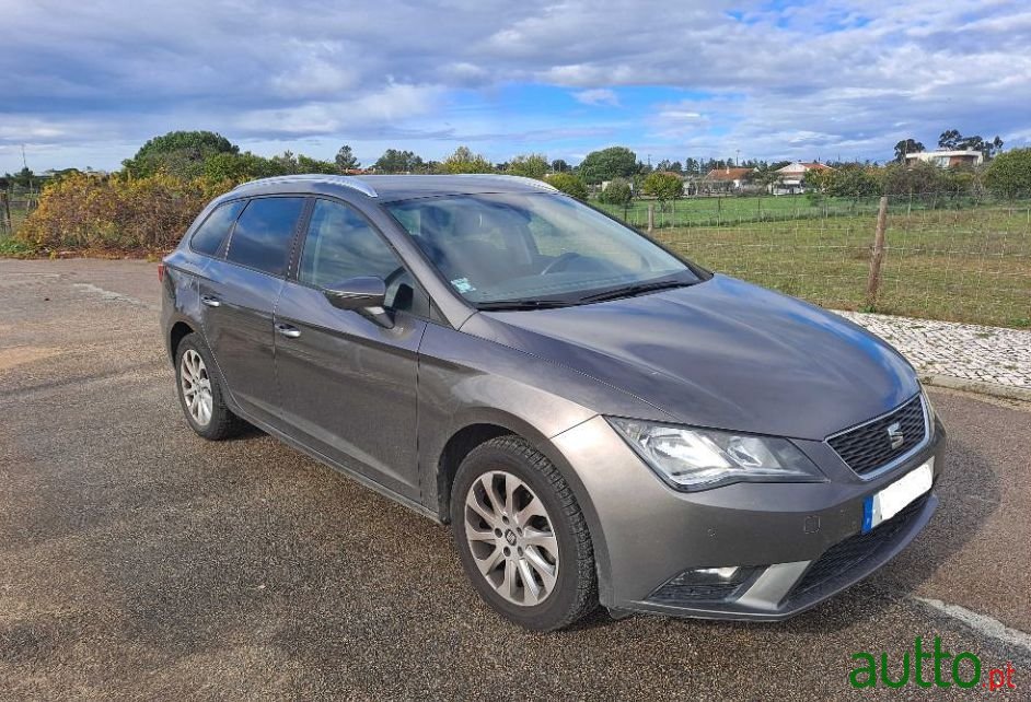 2014' SEAT Leon St photo #3