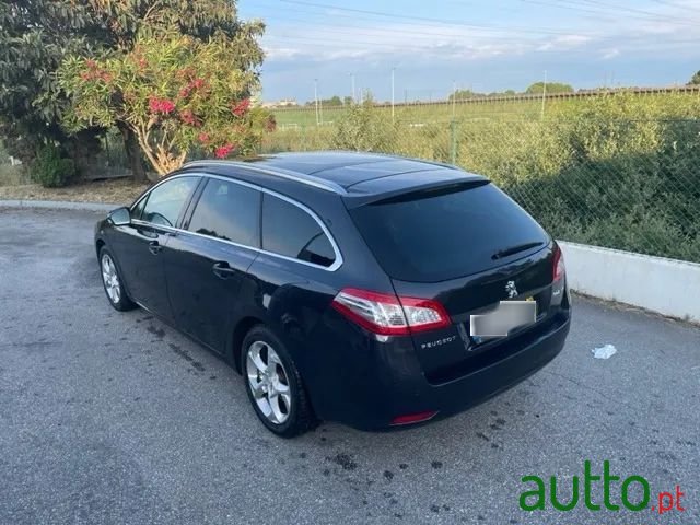 2014' Peugeot 508 Sw photo #5