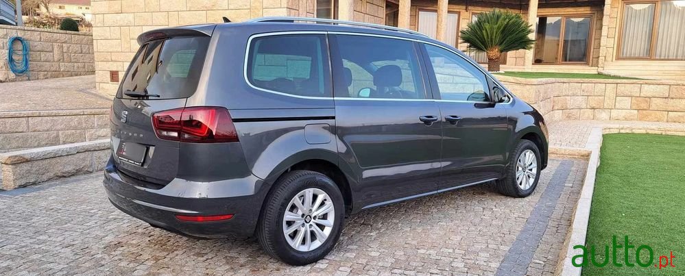 2018' SEAT Alhambra photo #6