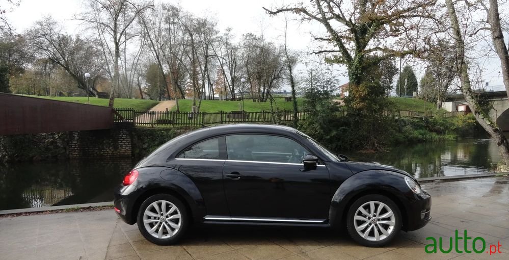 2012' Volkswagen New Beetle 1.2 Tsi Design photo #2