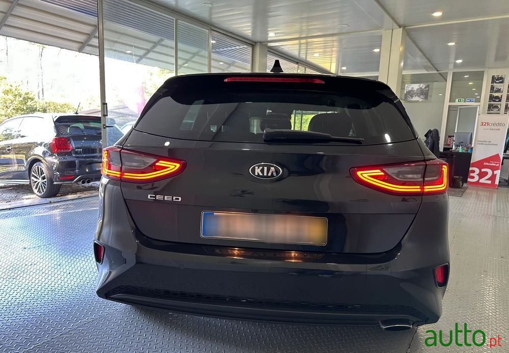 2018' Kia Ceed 1.6 Crdi Tx photo #3