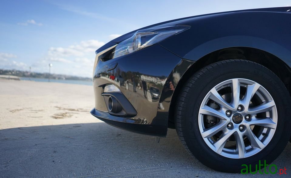 2016' Mazda 3 photo #4