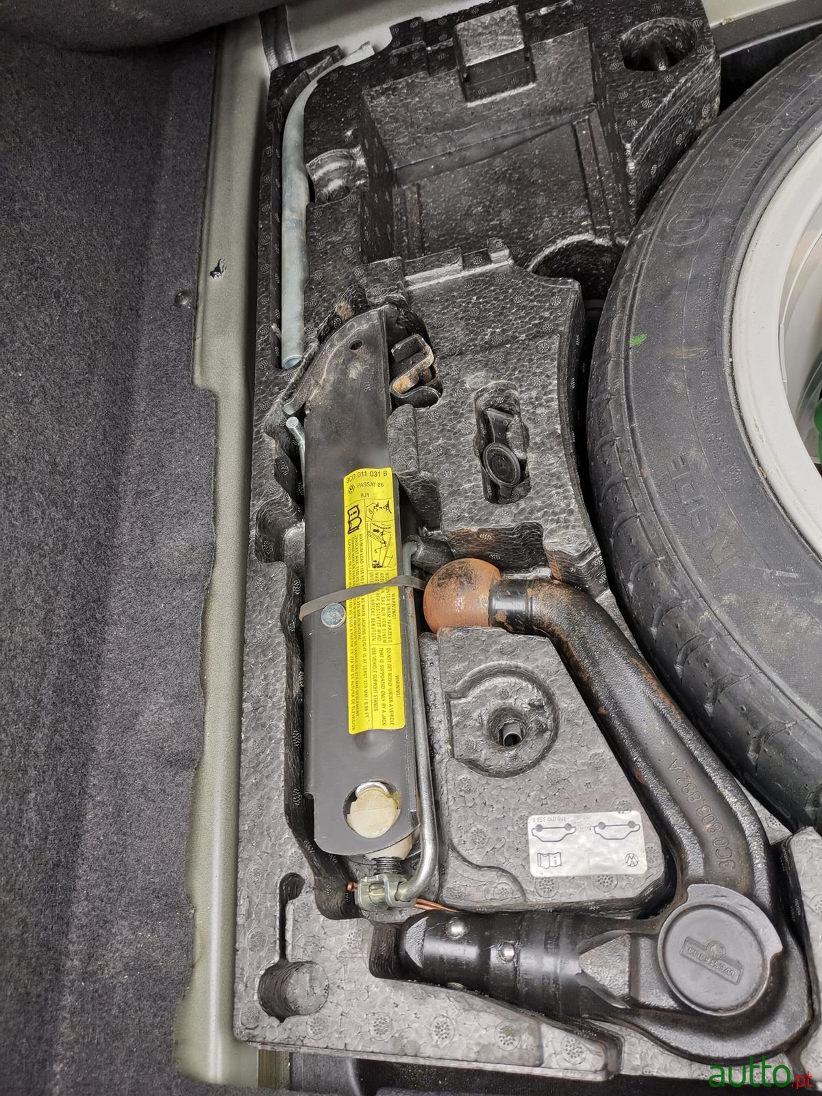 2012' Volkswagen Passat CC 20 photo #6