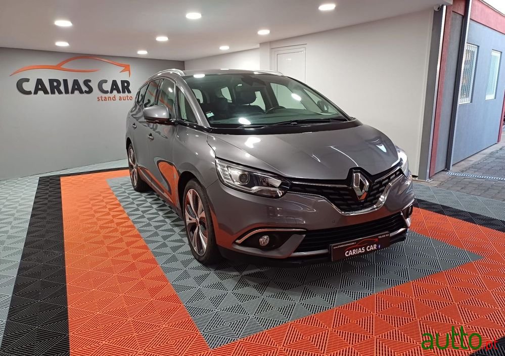 2018' Renault Grand Scenic photo #2