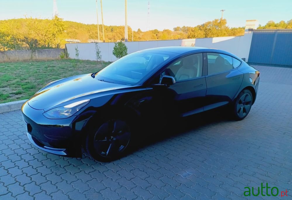 2021' Tesla Model 3 Tração Traseira photo #3