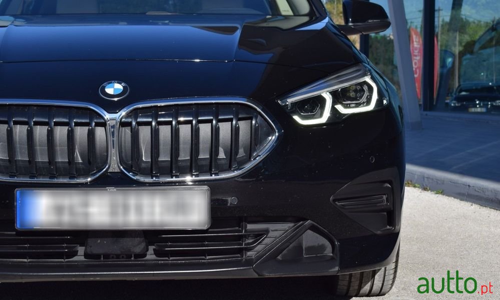 2020' BMW Série 2 D Line Luxury photo #2