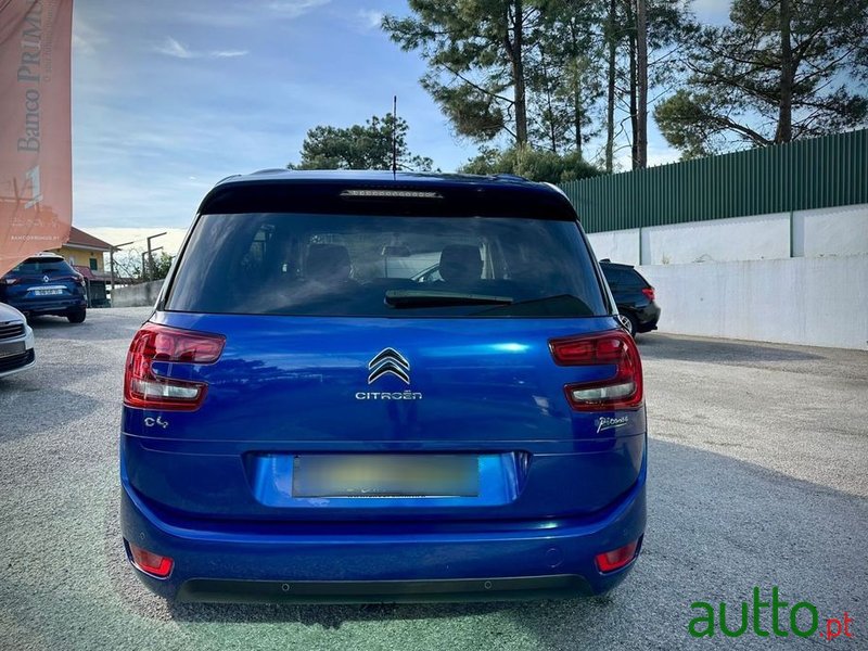 2017' Citroen C4 Grand Picasso photo #6