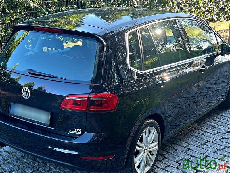 2014' Volkswagen Golf Sportsvan photo #5