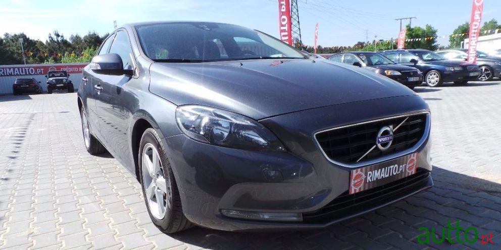 2013' Volvo V40 1.6 D2 Eco Kinetic photo #2