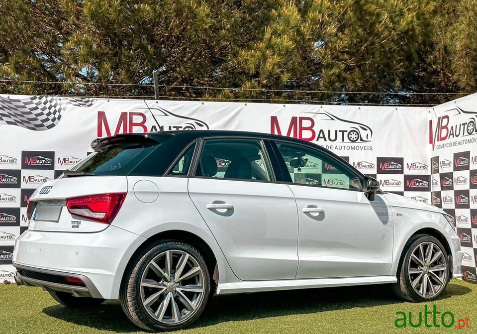 2017' Audi A1 photo #6