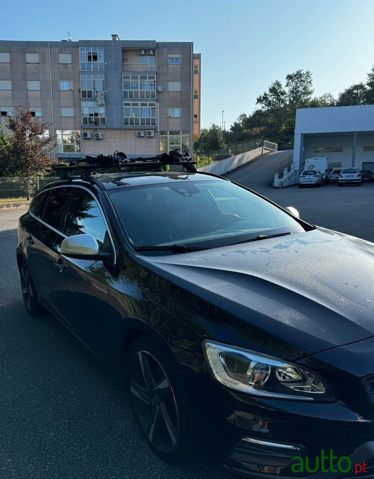 2014' Volvo V60 photo #2