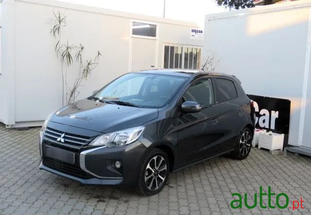 2024' Mitsubishi Space Star photo #5