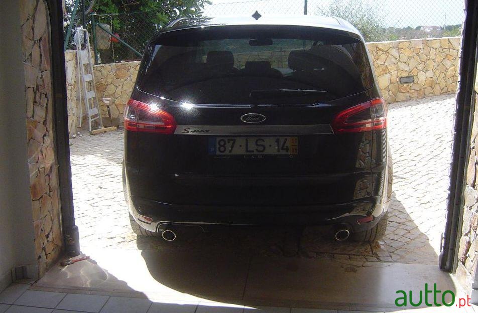 2011' Ford S-Max 2.0 Tdci Titanium S 7L photo #2