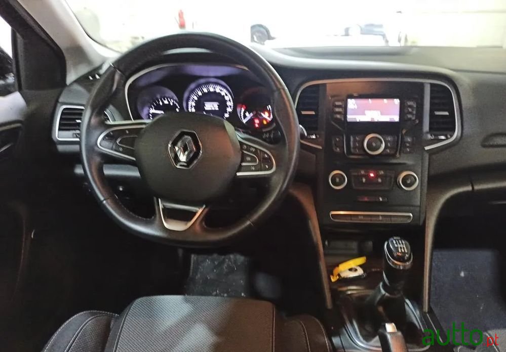 2019' Renault Megane photo #4
