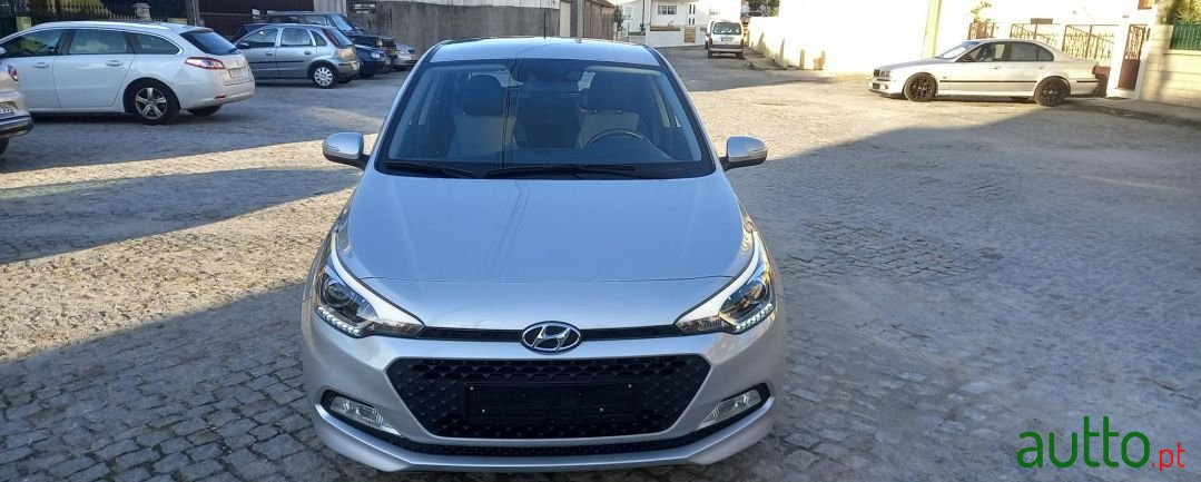 2016' Hyundai i20 photo #3