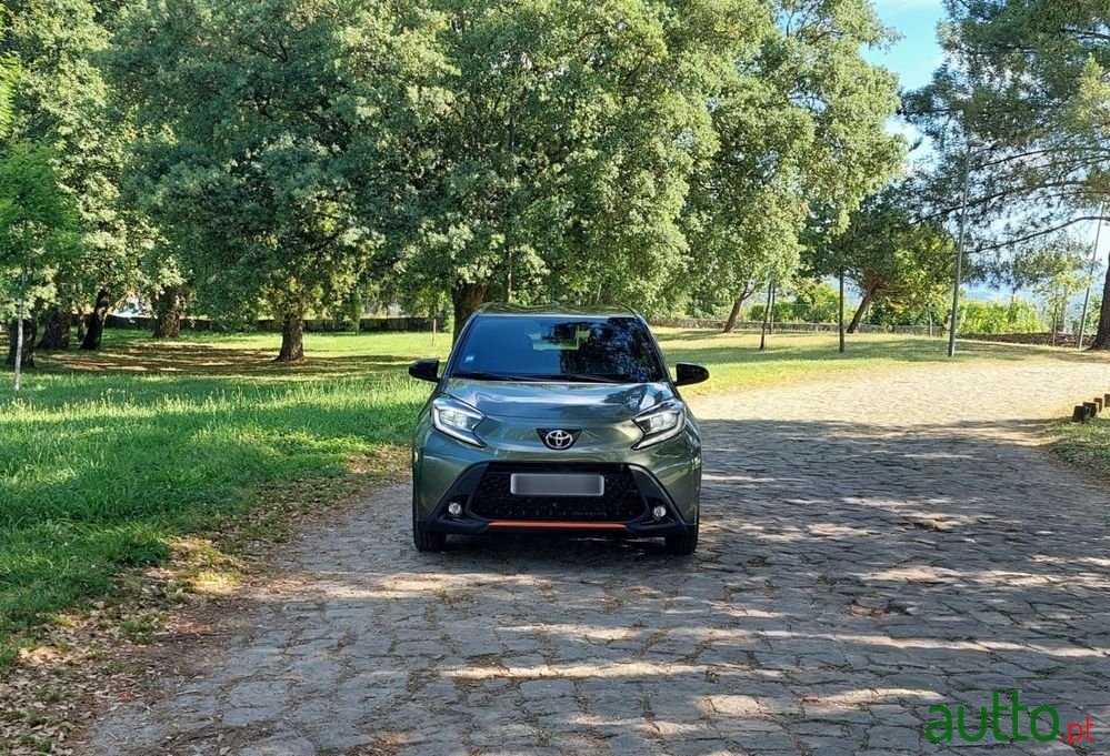 2022' Toyota Aygo X 1.0 Limited photo #4