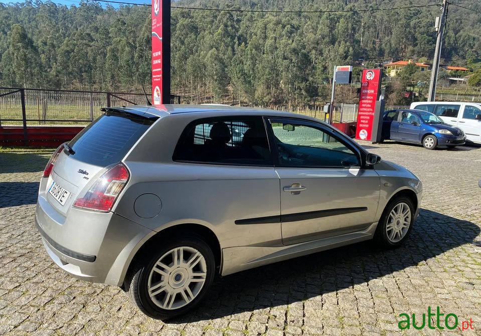 2003' Fiat Stilo photo #2