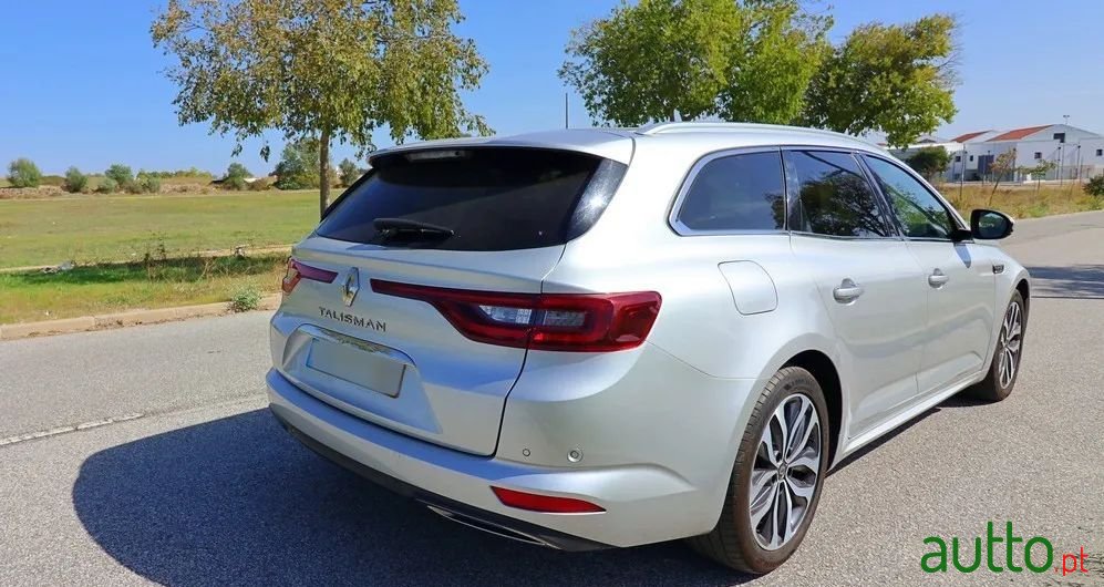 2018' Renault Talisman Sport Tourer photo #2