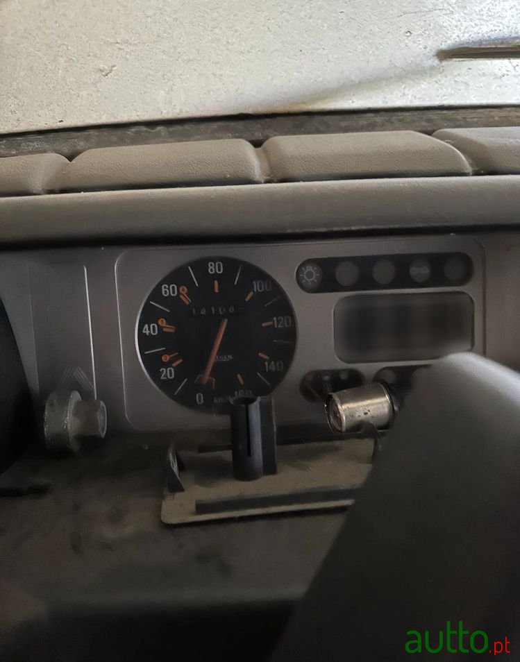 1985' Renault 5 1.1 Gtl photo #5