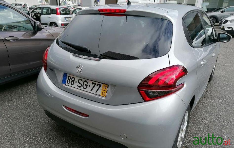 2016' Peugeot 208 1.6 Hdi photo #4