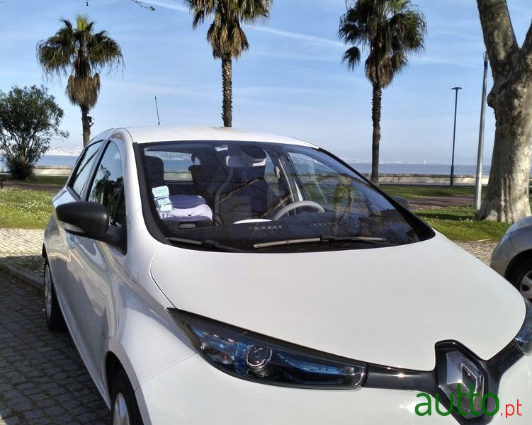 2017' Renault Zoe Life photo #1