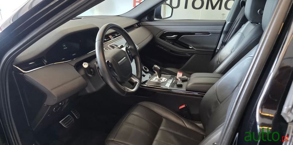 2019' Land Rover Range Rover Evoque photo #6