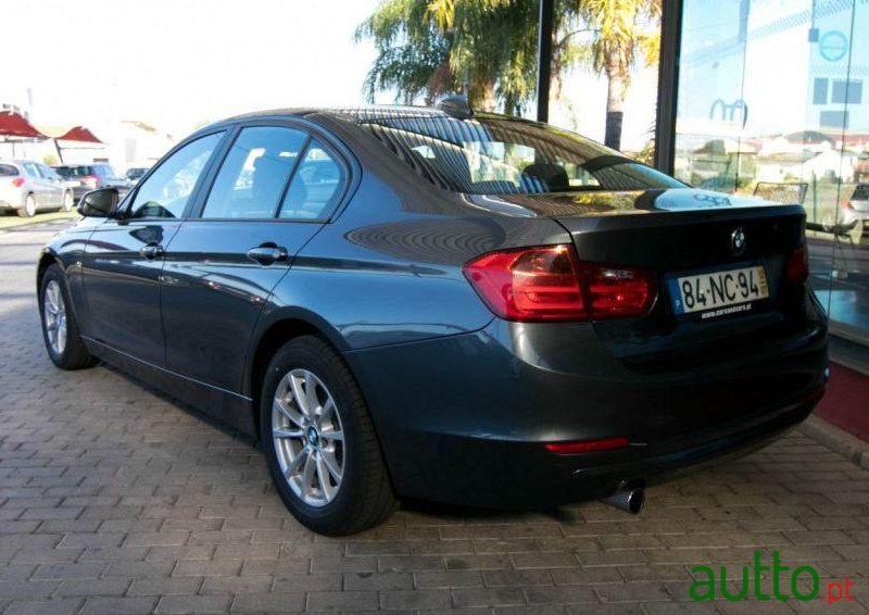 2012' BMW 316 d photo #2