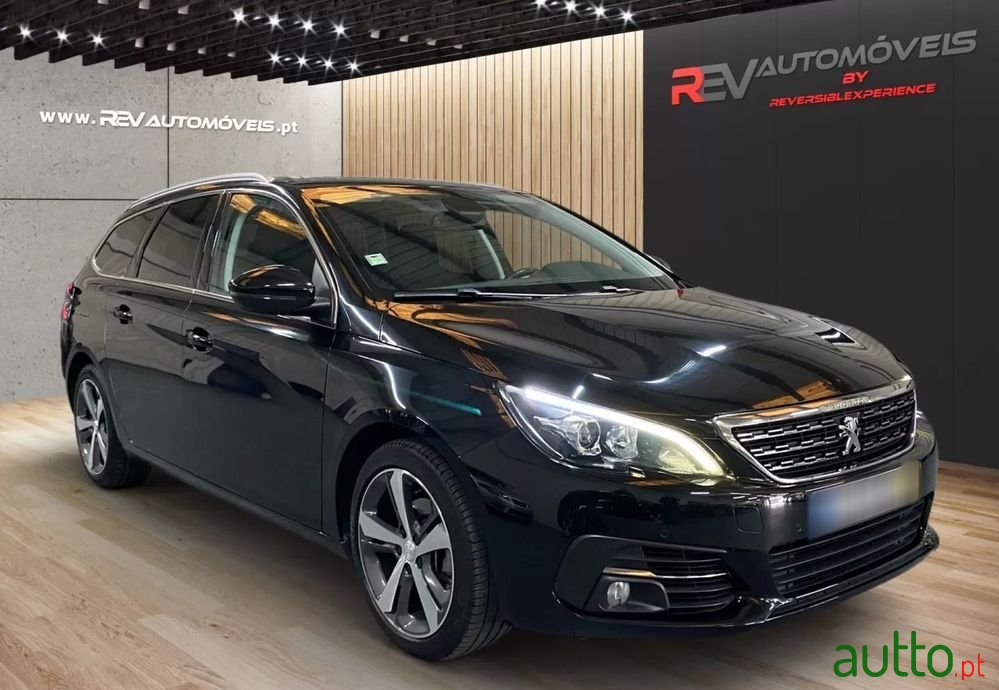 2019' Peugeot 308 Sw photo #2